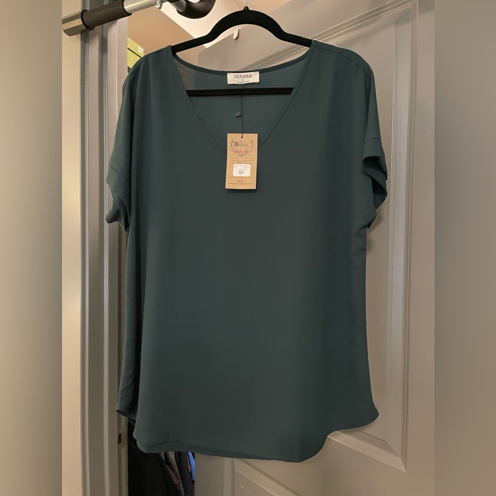 Zenana short sleeve hunter green blouse
